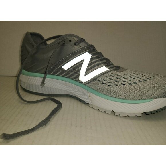 New Balance - 860 V10 - Women's 11B - W860P10 - Picture 4 of 5